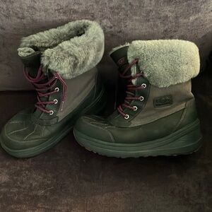 Ugg insulated lace up boots